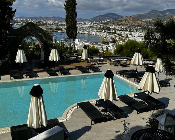 Ваш отпуск в Бодруме: что ждёт вас в 4-звездочном отеле Manastir Hotel & Suites / Путешествия и туризм / iXBT Live